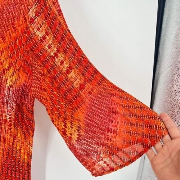 Catherines Women's Geometric Sequins Pleated 3/4 Sleeve Blouse Orange Size 1X - Picture 4 of 8